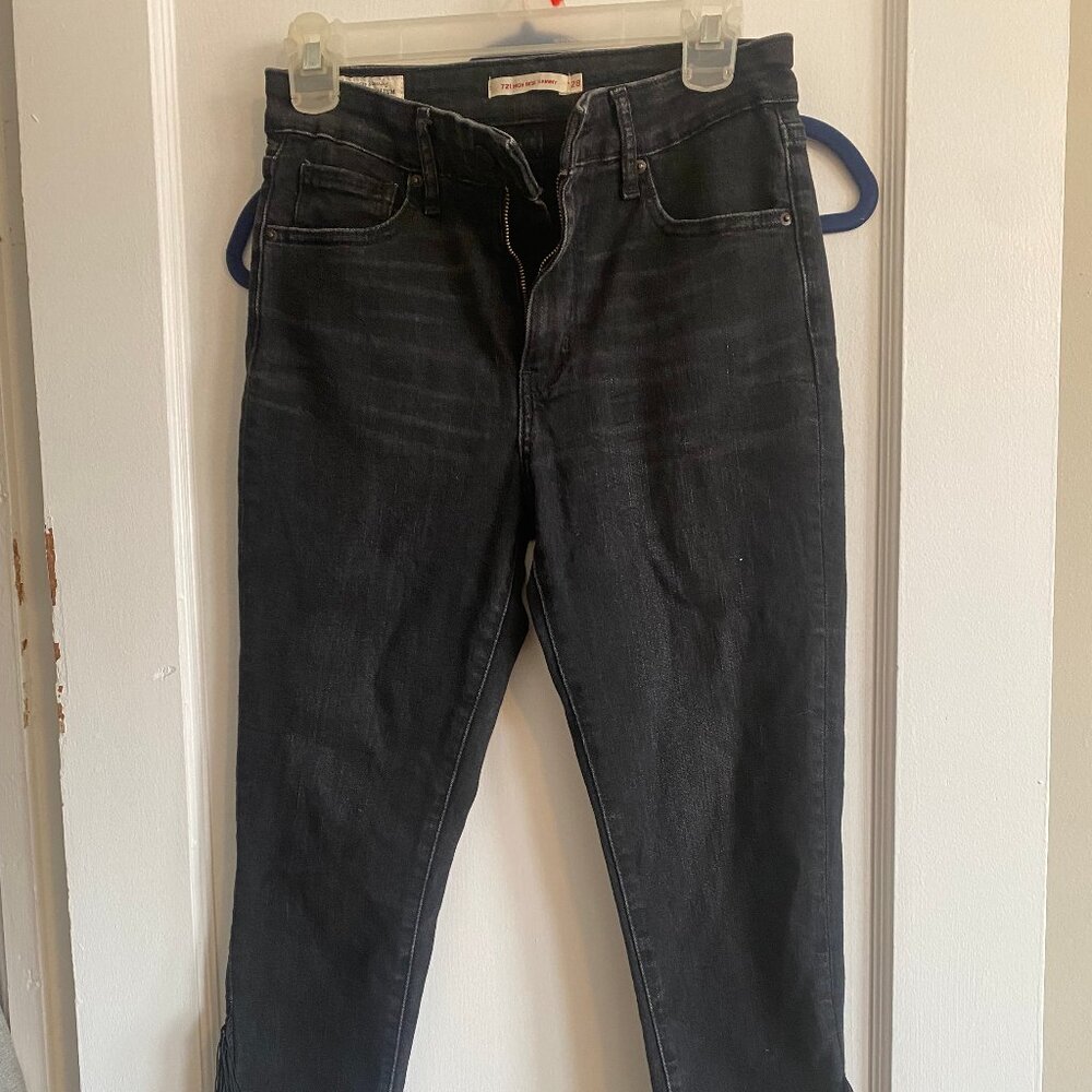 Levi’s Premium High Rise Skinny Fringe Tassel Ankle Black Gray Washed Jeans 28
